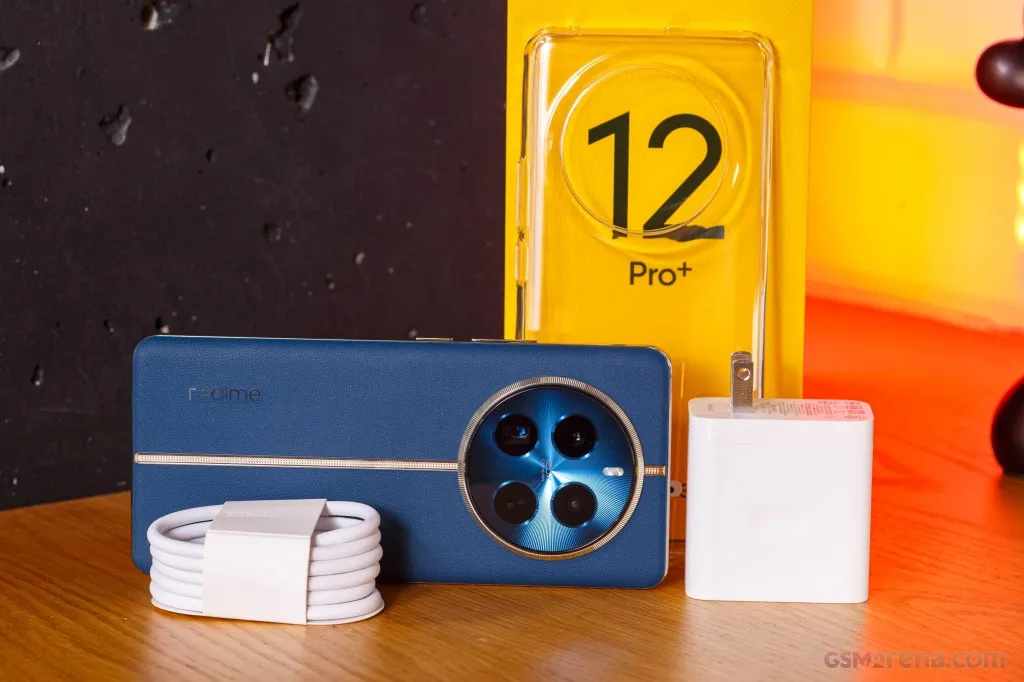 12 Pro+ - Realme smartphone