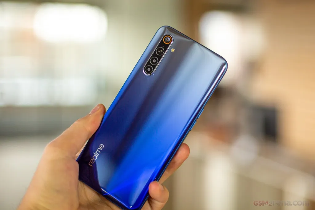 Realme 6 - Realme smartphone