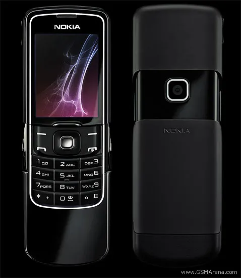 8600 Luna