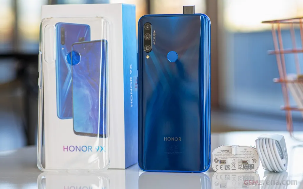 9X - Honor smartphone