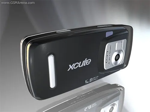 DV80 - XCute smartphone
