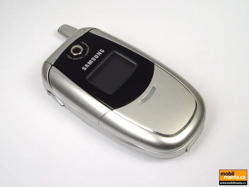E300