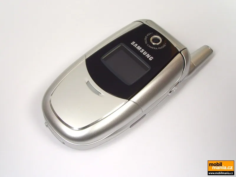 E300