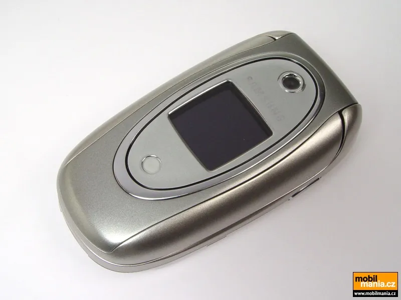 Samsung E330 - Samsung smartphone