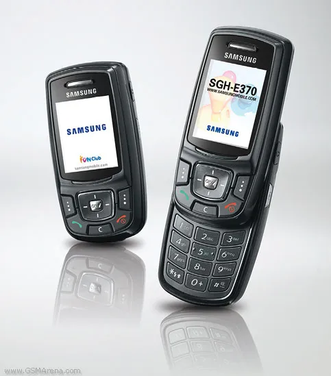 E370