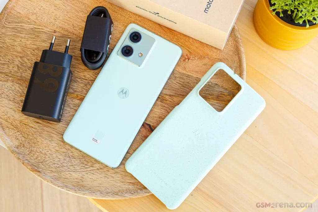 Edge 40 Neo