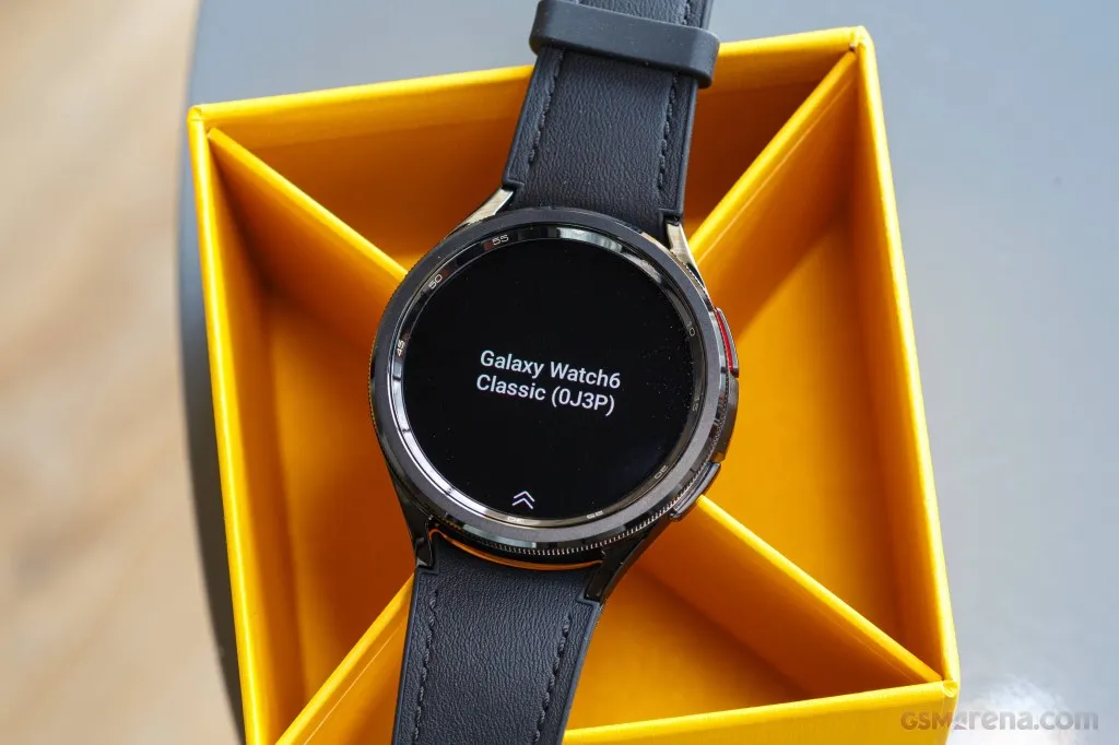 Galaxy Watch6 Classic - Samsung smartphone