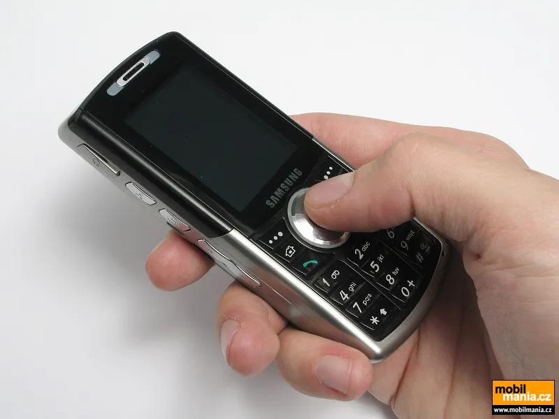 i300