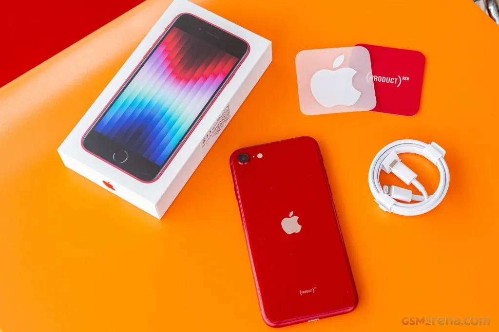 iPhone SE (2022)