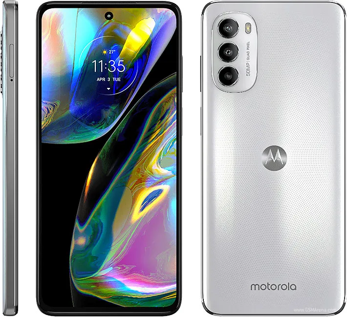 Moto G82