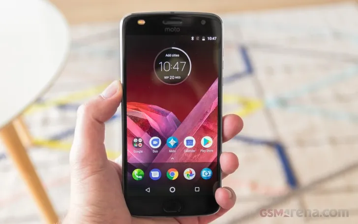 Motorola Moto Z2 Play - Motorola smartphone
