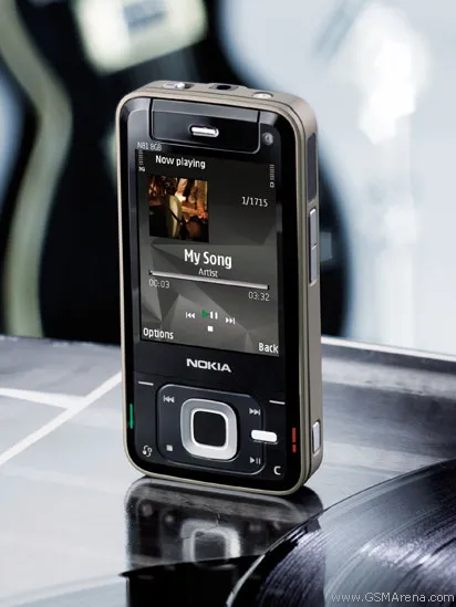 N81 8GB