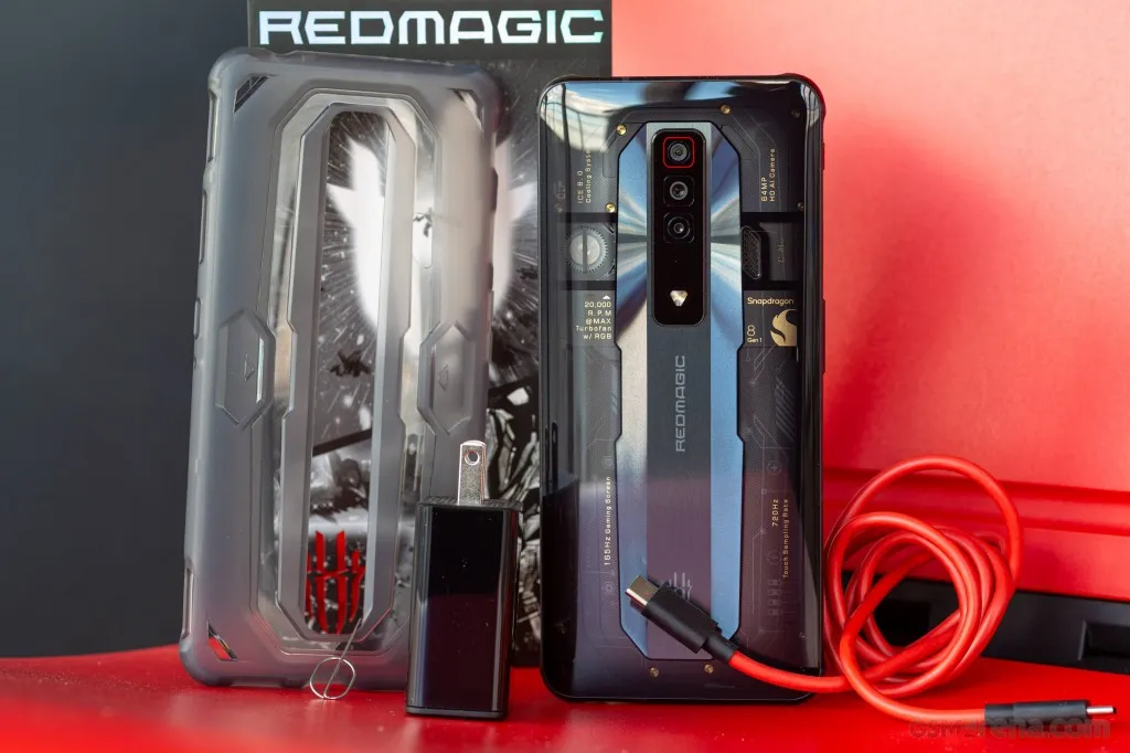 ZTE nubia RedMagic 7 gallery image 3