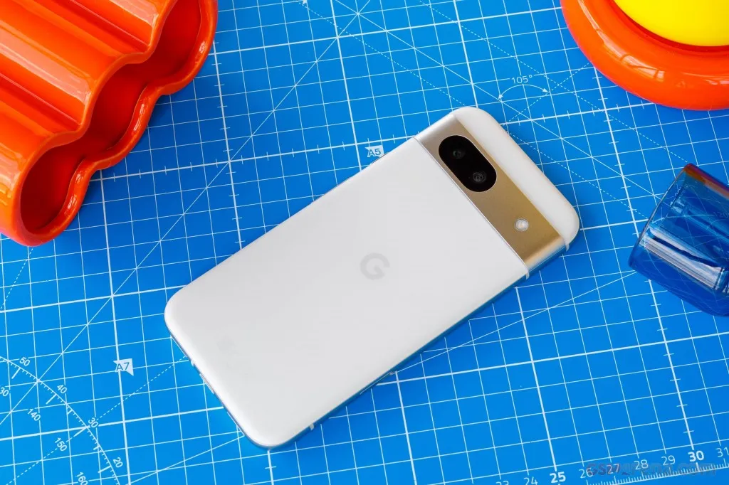 Pixel 8a