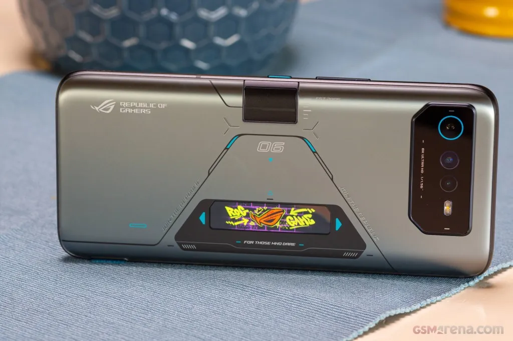 ROG Phone 6D Ultimate