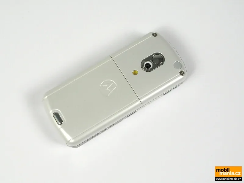 ROKR E1 - Motorola smartphone