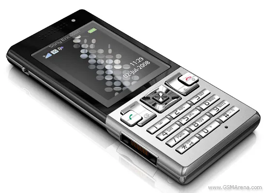 T700