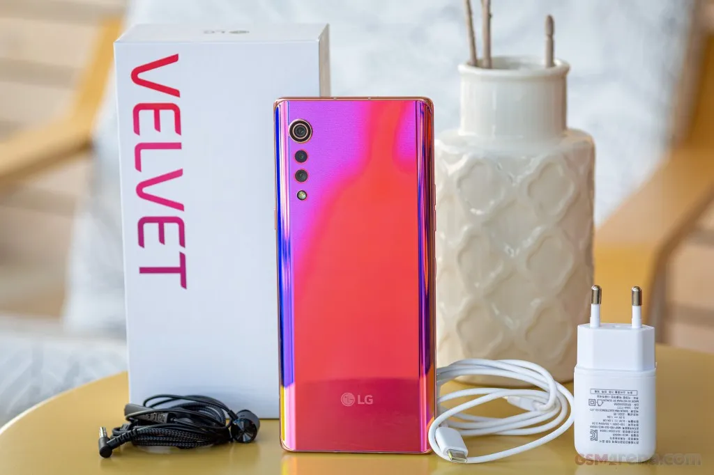 Velvet 5G - LG smartphone