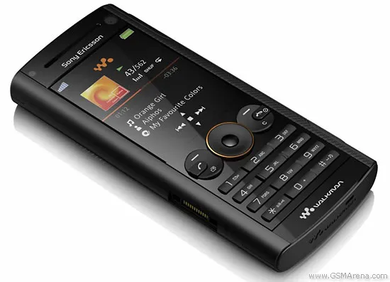 W902