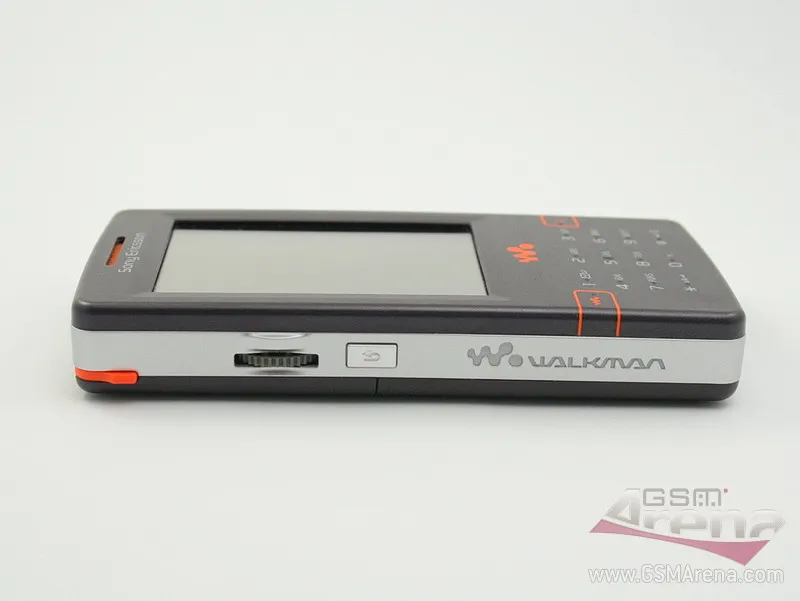 W950