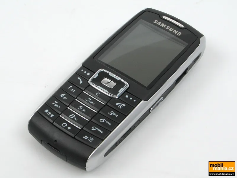 X700