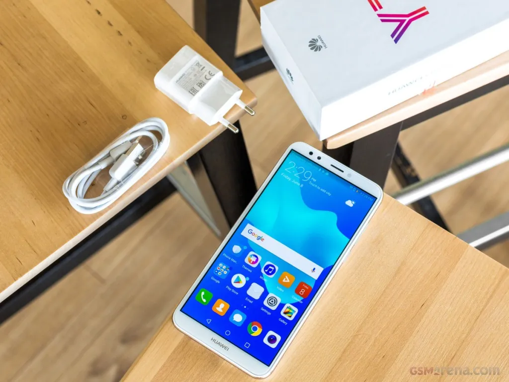 Y7 Prime (2018) - Huawei smartphone