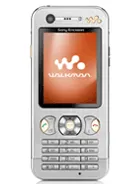 W890